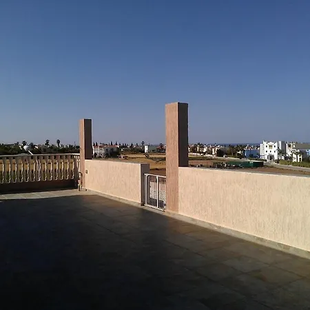 Antonescos Plaza *